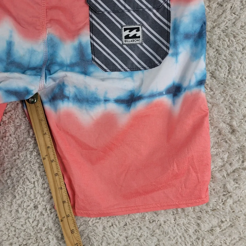 Billabong Lo Tides Sundays Board Shorts‎ Men 34 Pink Blue Tie Dye Excellent Surf